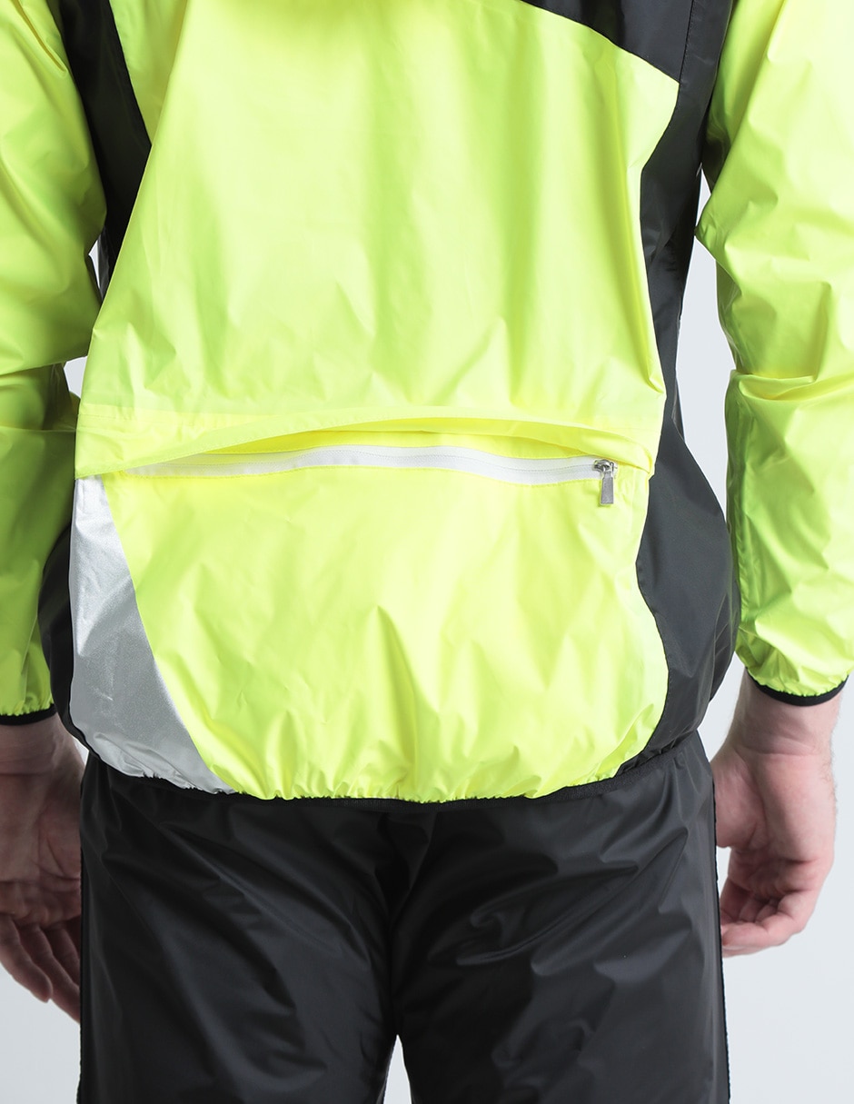 Impermeable 4