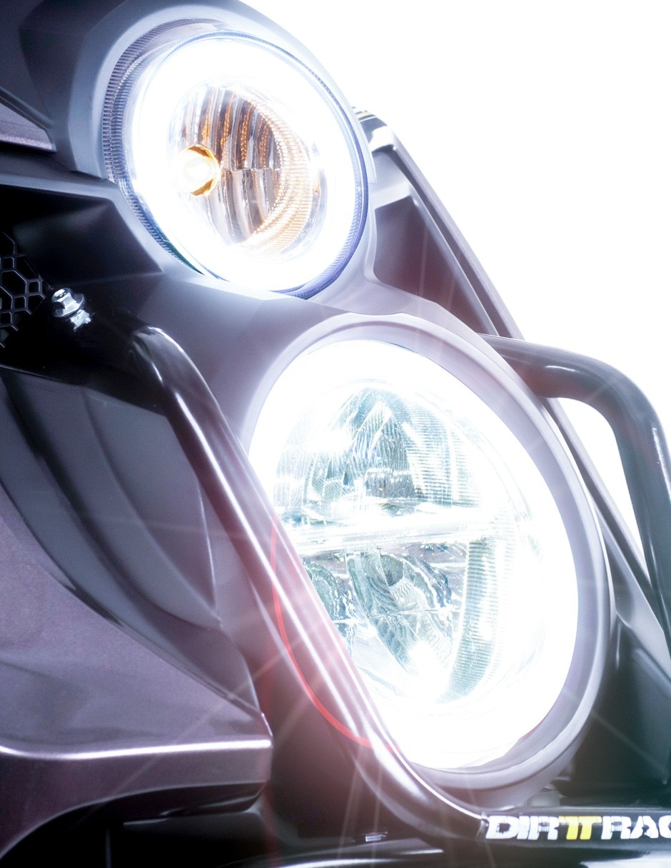 Motoneta Coyote Titanio 150cc 2026 4