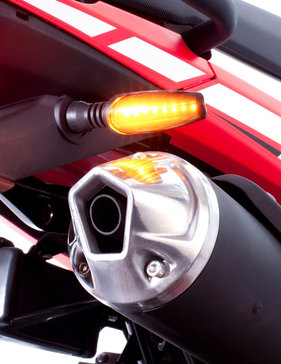 Motocicleta doble propósito Carbela Dirt3 250cc rojo 2026 7